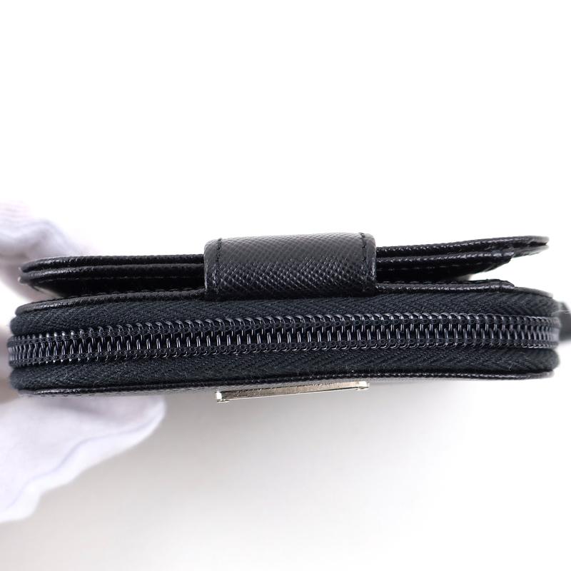 PRADA（プラダ） 財布 2つ折り財布 サフィアーノレザー コンパクト