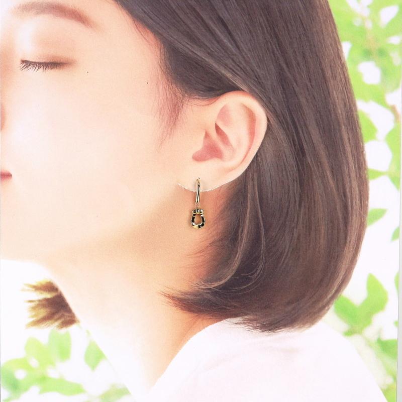 ラソマ ピアス レディース ホースシュー ダイヤモンド 各0.009ct 18k 