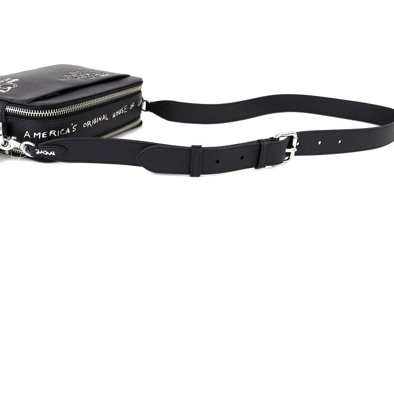 【中古美品】チャーター パック/ボディバッグ COACH（コーチ） バッグ レディース チャータークロスボディバッグ24