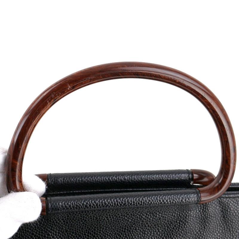 CHANEL（シャネル） バッグ キャビアスキン ウッドハンドル トート