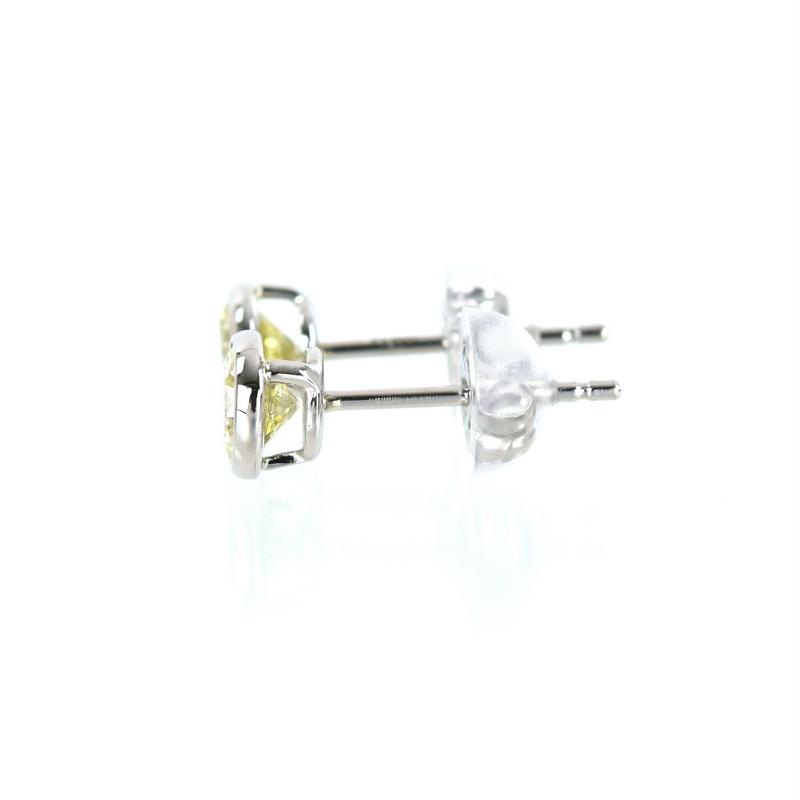一粒ダイヤ ピアス レディース メンズ ダイヤモンド 0.31ct 0.32ct