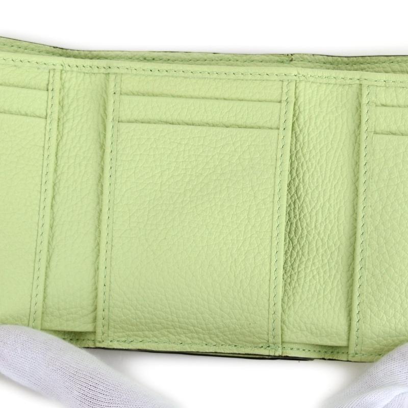 GUCCI（グッチ） 財布 レザー 三つ折り財布 731694 ライトグリーン