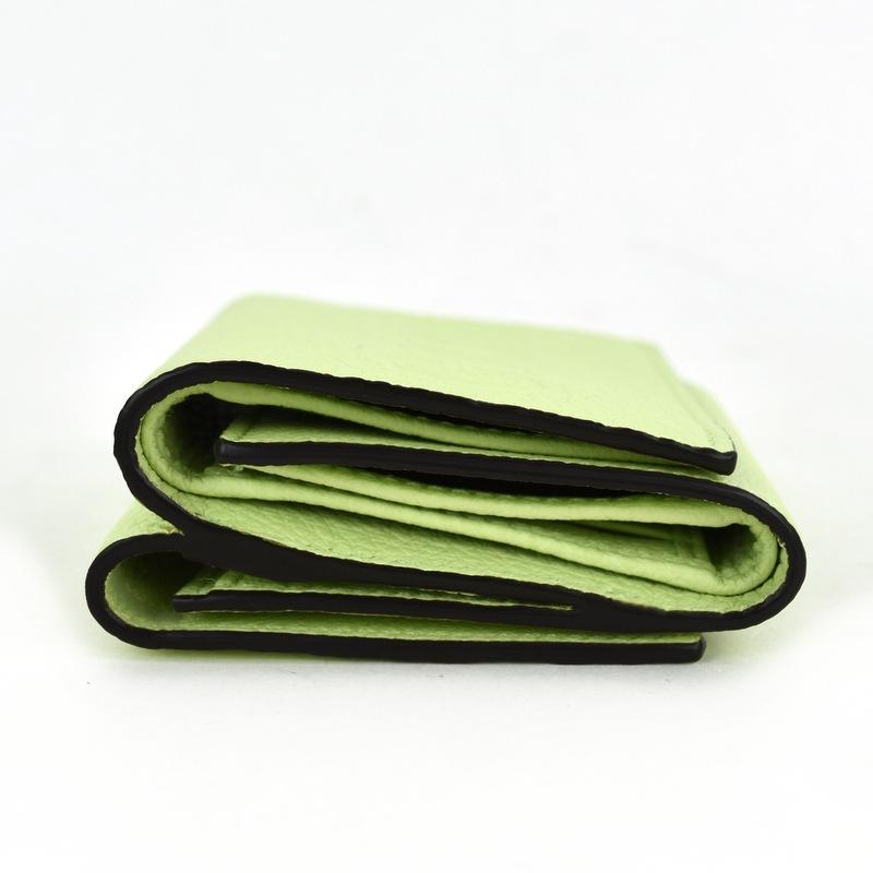 GUCCI グッチ 財布 レザー 三つ折り財布 731694 ライトグリーン