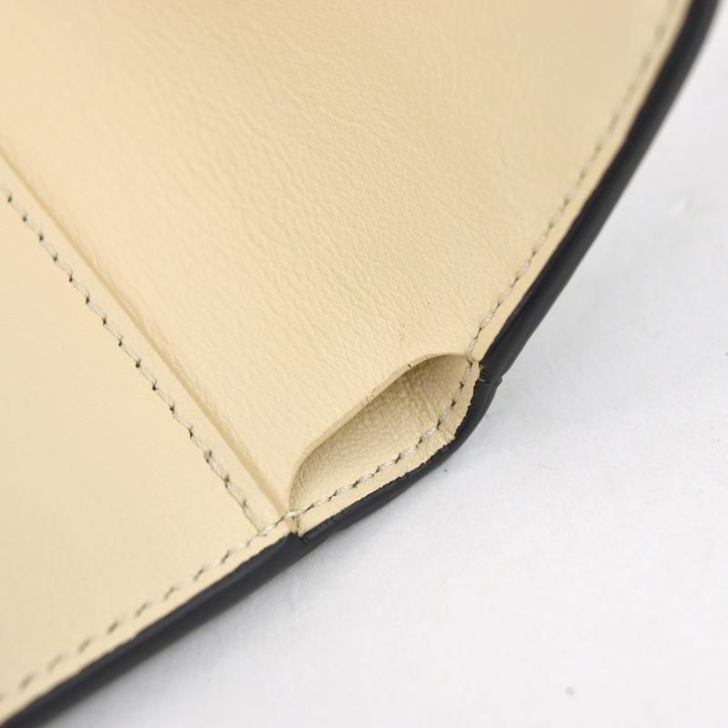 LOUIS VUITTON（ルイ・ヴィトン） 財布 レディース ポルトフォイユLV