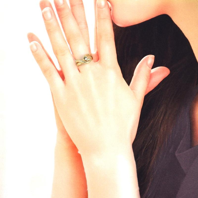 スネーク リング 13号 18金 K18YG ヘビ ダイヤ入り ジュエリー