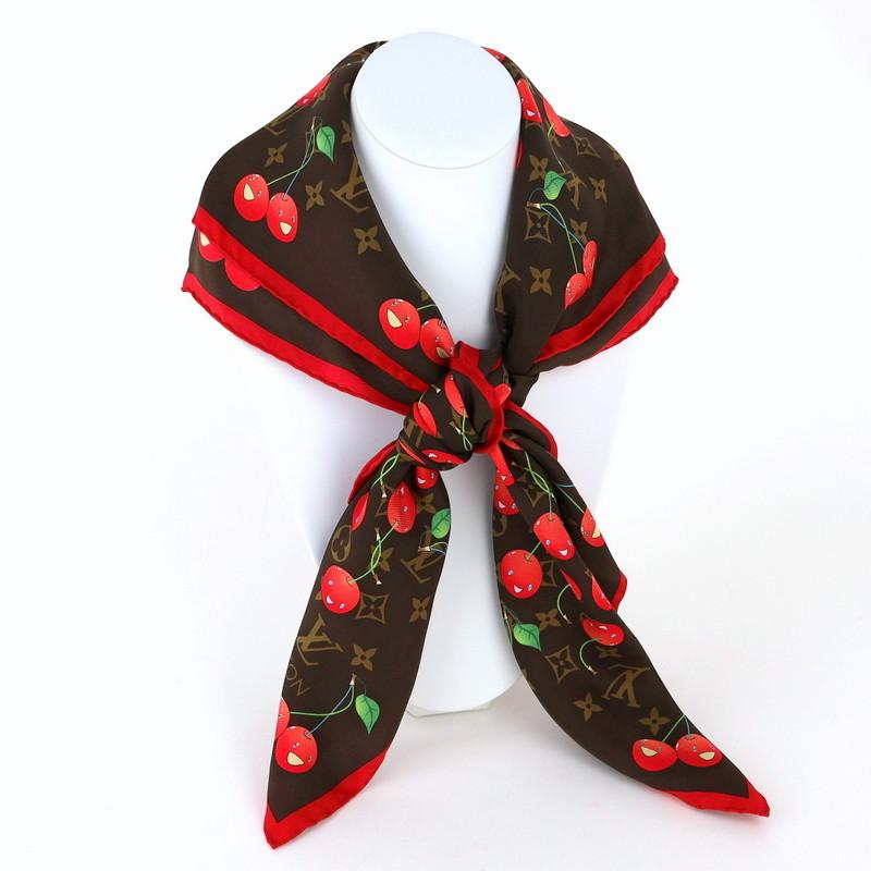 LOUIS VUITTON（ルイ・ヴィトン） スカーフ シルク100% ブラウン