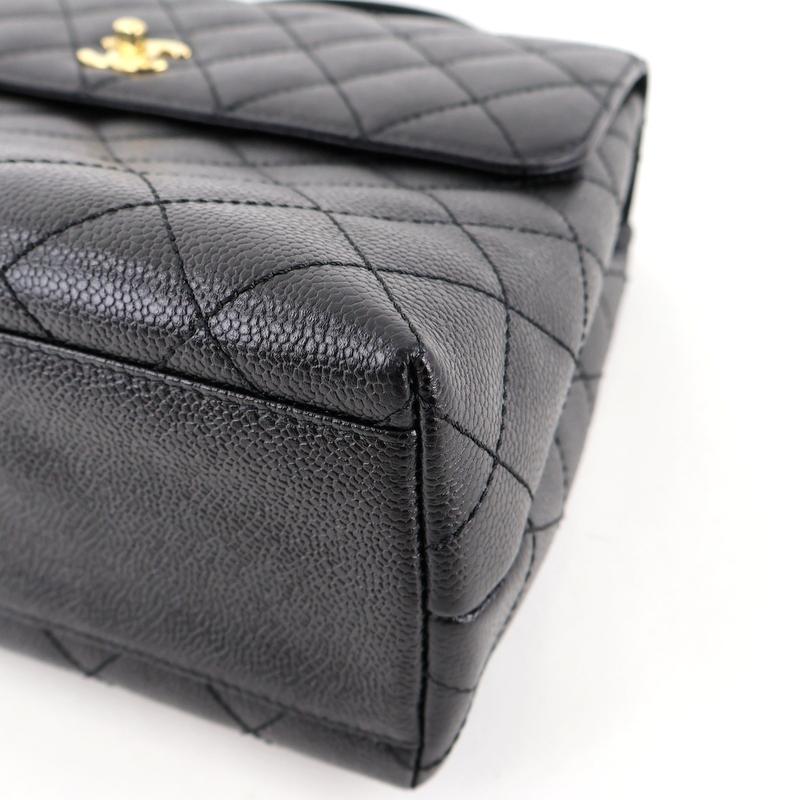 CHANEL シャネル キャビアスキン ゴールド金具 ココマーク 本革 美品 CHANEL シャネル キャビアスキン がま口 ゴールド金具 財布