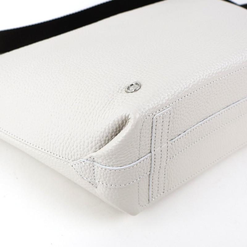 A.D.M.J ショルダーバック　ホワイト A.D.M.J エーディーエムジェイ バッグ ショルダーバッグ レザー