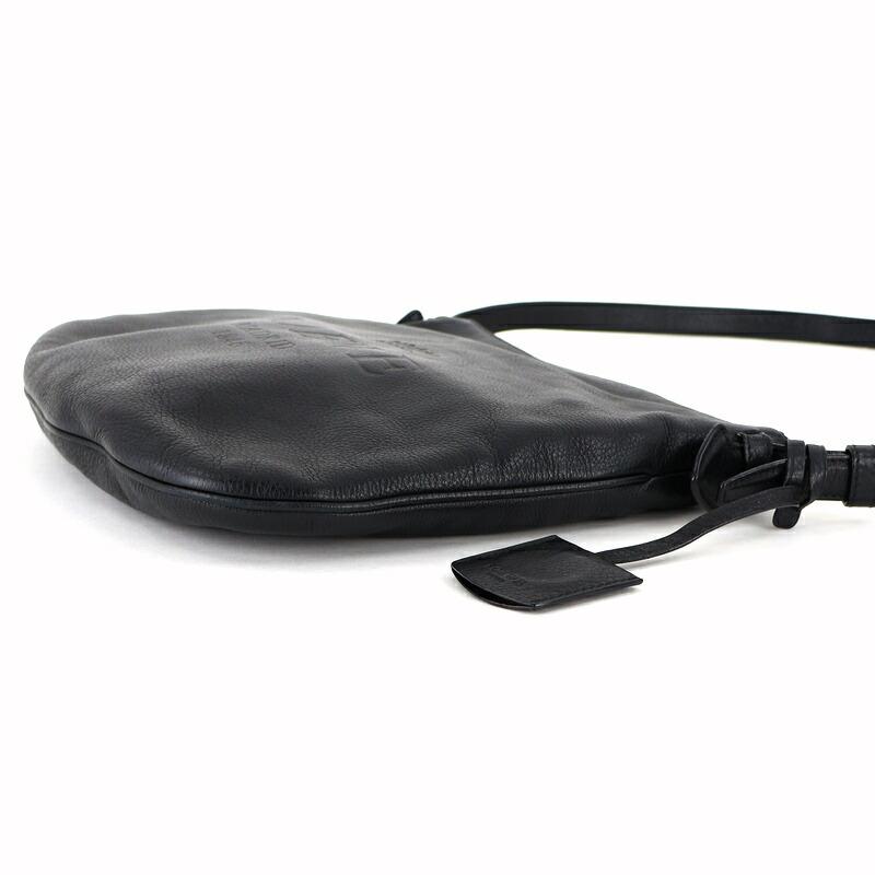 LOEWE（ロエベ） バッグ 中古 ショルダーバッグ レザー ブラック