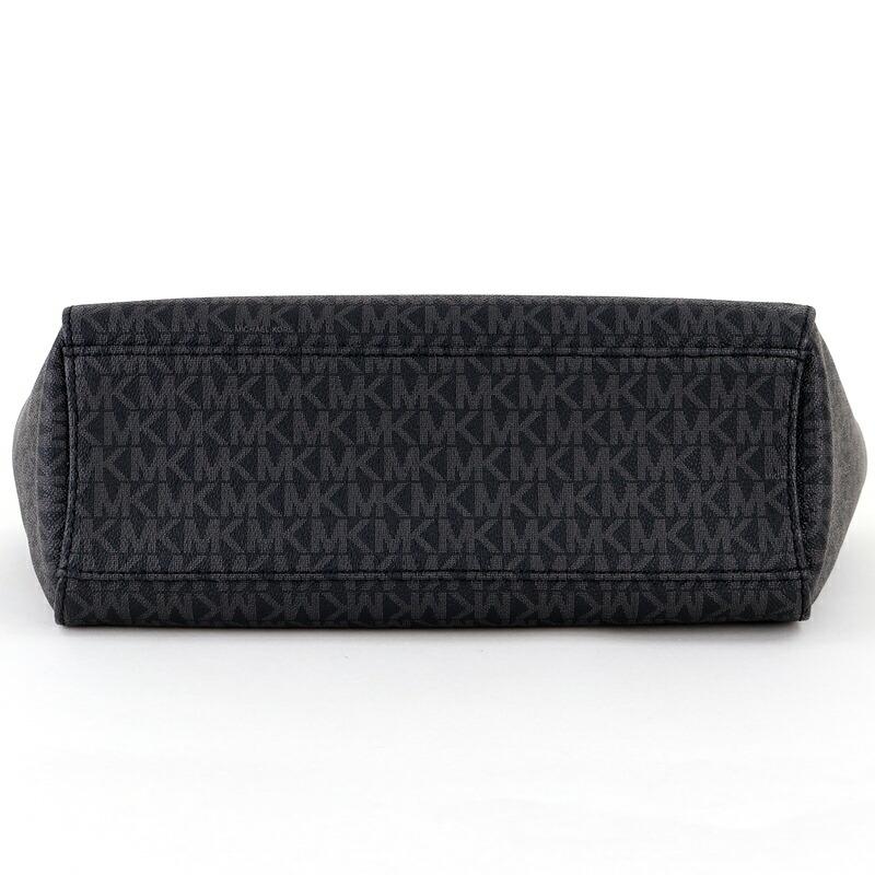 MICHAEL KORS（マイケルコース） バッグ 中古 JET SET TRAVEL チェーン