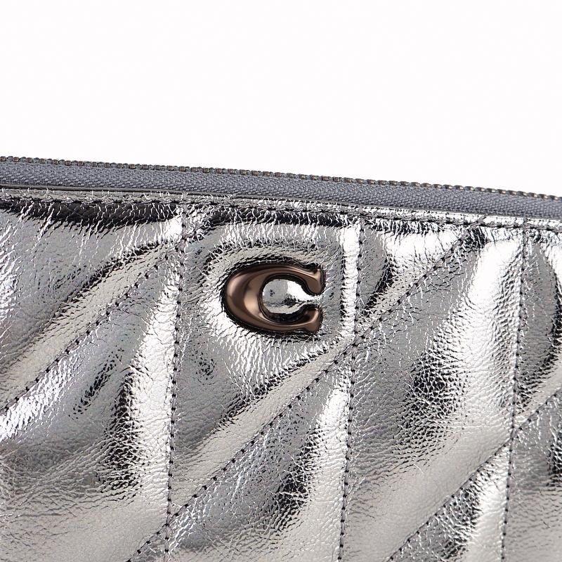 COACH（コーチ） バッグ レディース キラ クロスボディ・キルティング