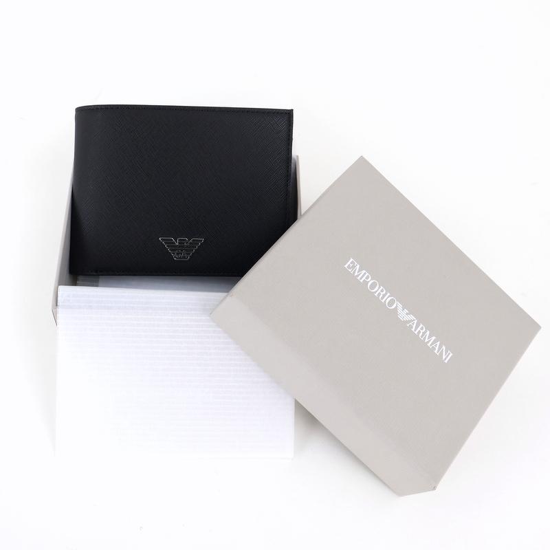 美品 エンポリオアルマーニ ブラック 折り財布 再生サフィアーノレザー メンズ エンポリオアルマーニ EMPORIO ARMANI 二つ折り財布 ブラック メンズ