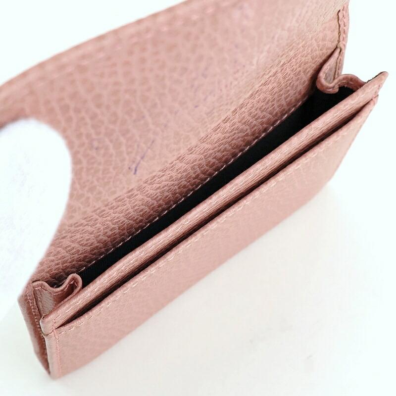 GUCCI ピンク レザー 名刺入れ GUCCI（グッチ） カードケース 名刺入れ ピンク レザー 箔押しロゴ
