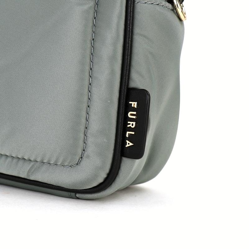 FURLA（フルラ） 2WAY ショルダーバッグ クラッチバッグ ナイロン