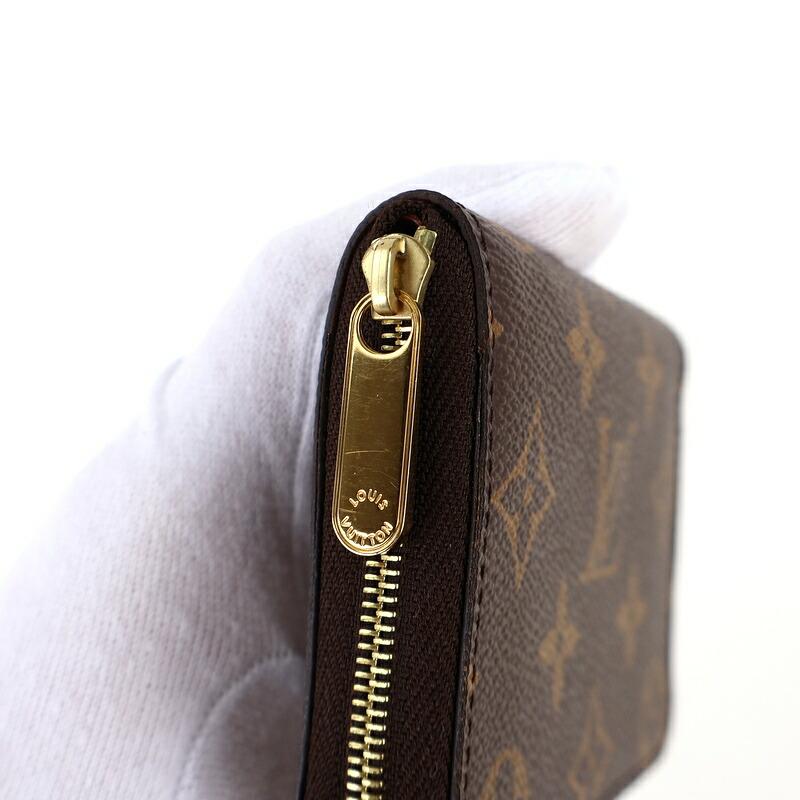 LOUIS VUITTON（ルイ・ヴィトン） 財布 モノグラム ジッピー・コイン