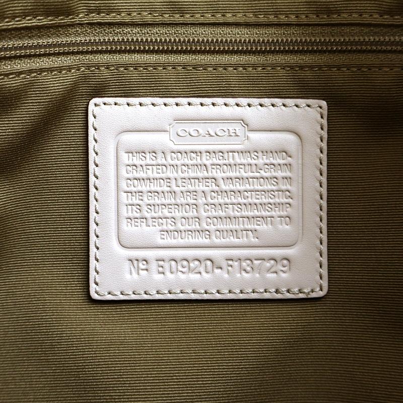 COACH（コーチ） バッグ レディース ワンショルダー アイボリー レザー