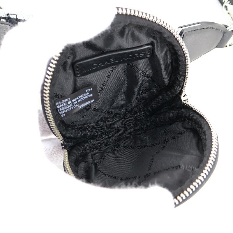 MICHAEL KORS（マイケルコース） JET SET TRAVEL ロゴジャカード