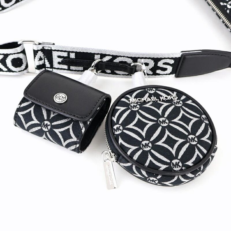 MICHAEL KORS（マイケルコース） JET SET TRAVEL ロゴジャカード
