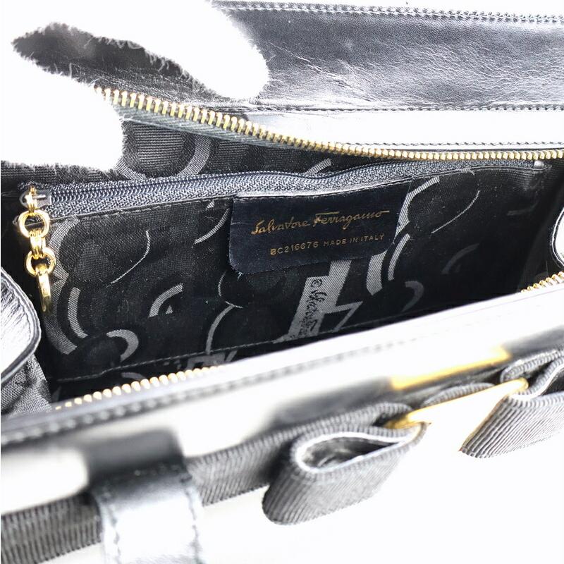 VARA（Salvatore Ferragamo） サルヴァトーレ フェラガモ バッグ
