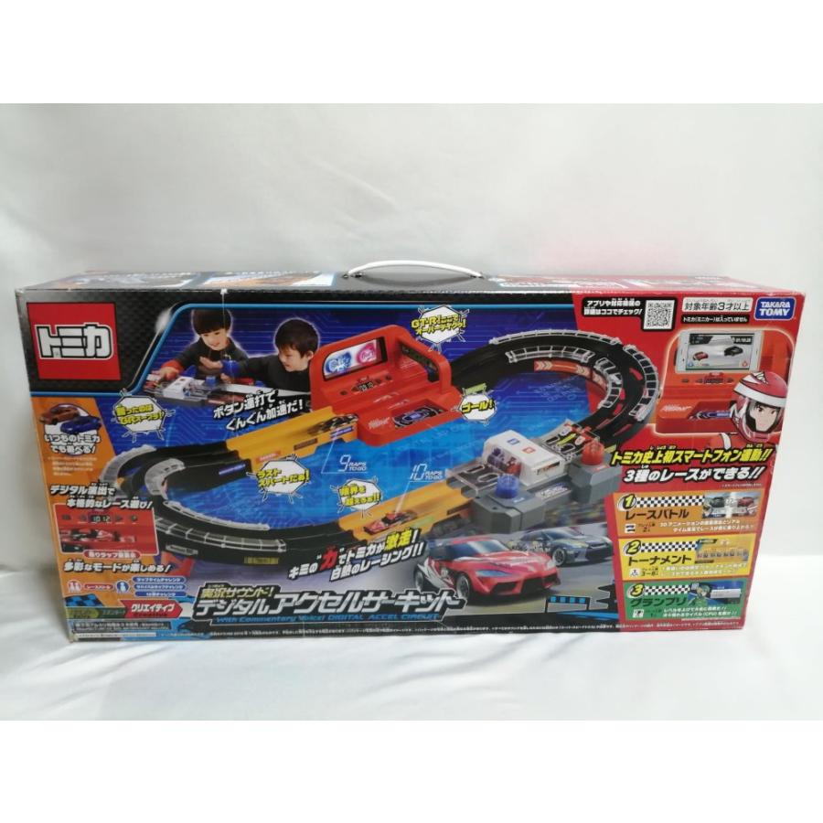 トミカスピードウェイ 実況サウンド  デジタルアクセルサーキット　ミニカー2台付き タカラトミー トミカスピードウェイ 実況サウンド！デジタルアクセル