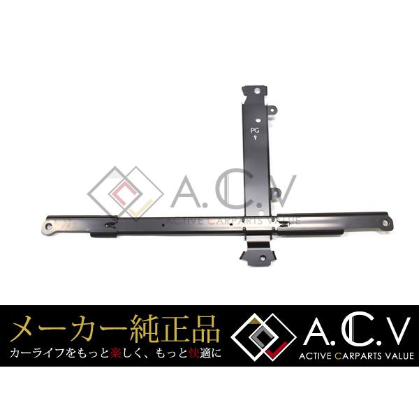 トヨタ 純正 フロントサスペンションメンバープレース プリウス 30系 H21.5〜 ジーズ【サスペンション 補強 ポン付け  トヨタ純正部品