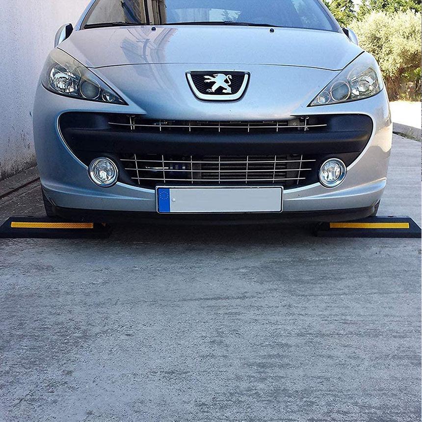 パーキングブロック　　６個セット パーキングブロック 6本セット 車輪止め 4面反射板付き 車止め カー