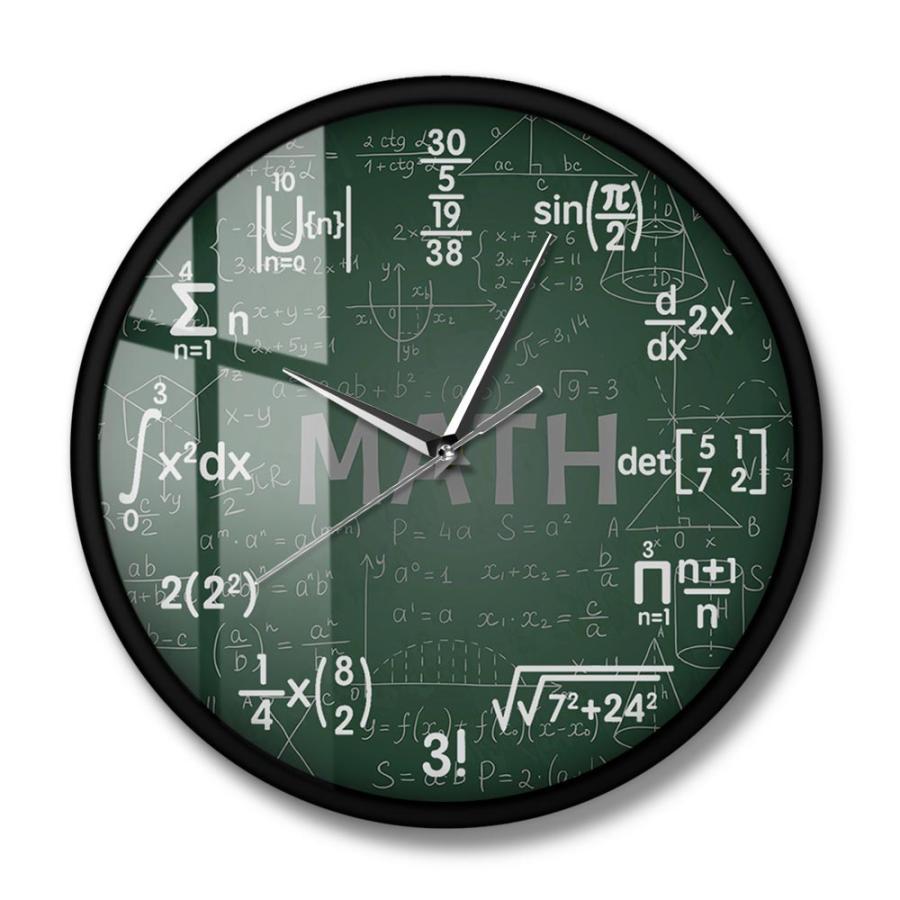 学校で使われていた古い黒板を壁掛け時計にリノベーションしました 壁掛け時計 緑 黒板 ギフト 壁掛け 装飾 学校 数学 公式 科学 芸術