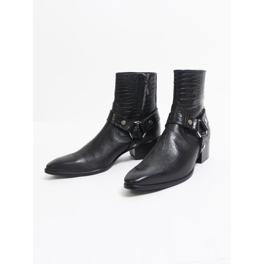 【日本未発売】 【GalaabenD / ガラアーベント】 クロコエンボスハーネスリングブーツ - BLACK 【CE1144292486】(39897円)