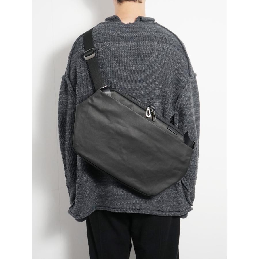 コートエシエル / cote&ciel RISS - Coated Canvas Black 13 NEW - メッセンジャー / ボディ バッグの画像