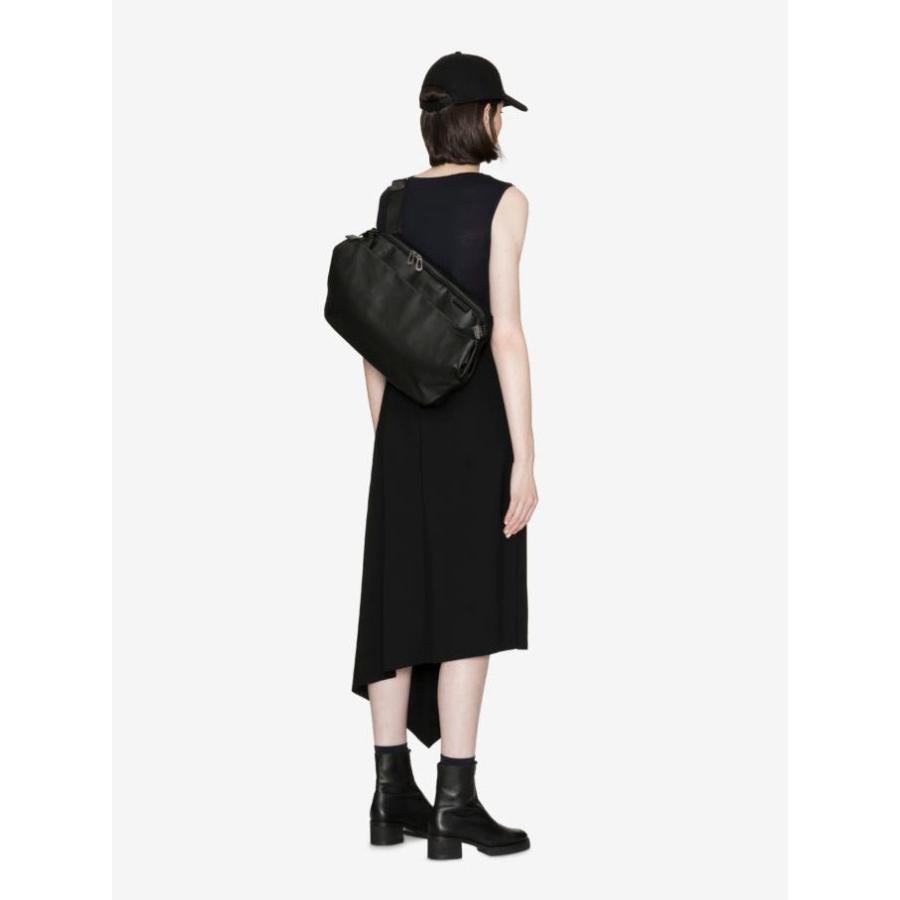 コートエシエル / cote&ciel RISS - Coated Canvas Black 13 NEW - メッセンジャー / ボディ バッグの画像