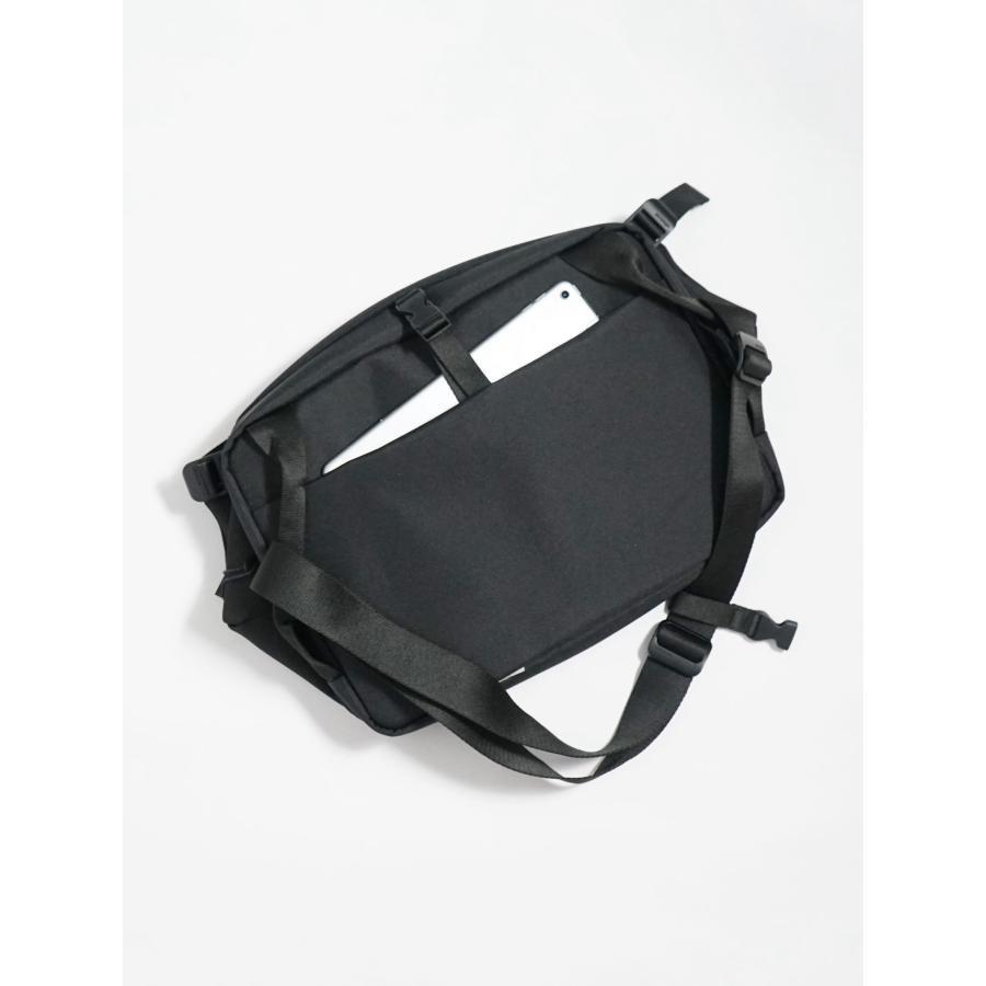 cote&ciel Riss ECO YARN Black メッセンジャーバッグ Riss ECO YARN Black | JAPAN LIMITED côte&ciel Official
