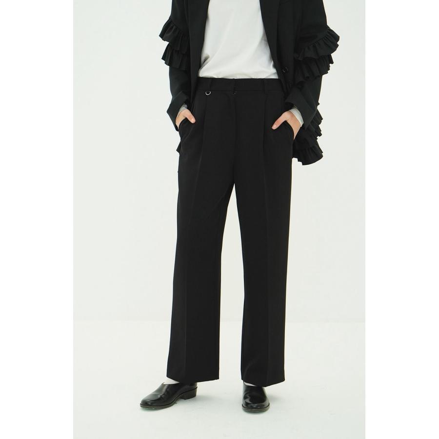 CLANE（クラネ） ツーウェイタックストレートパンツ - 2WAY TUCK