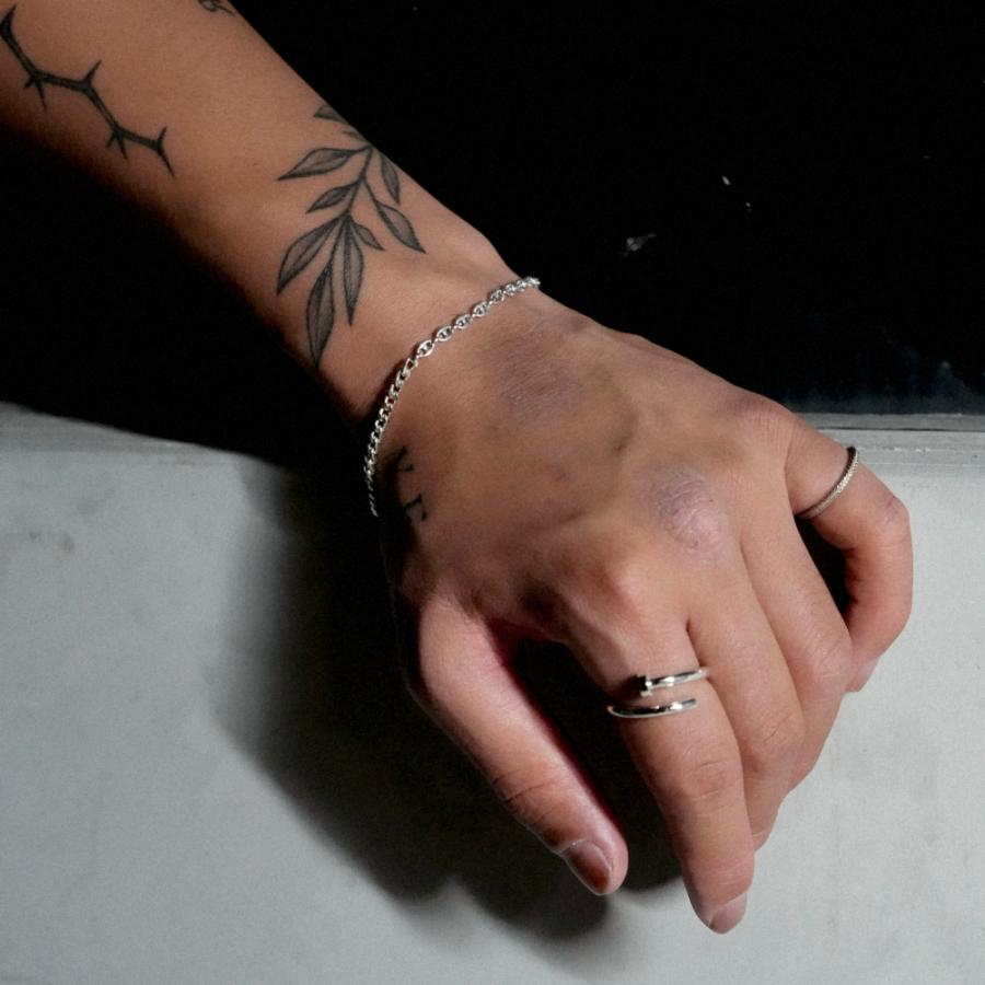 ephemeral エフェメラル thin switching chain bracelet pig nose 