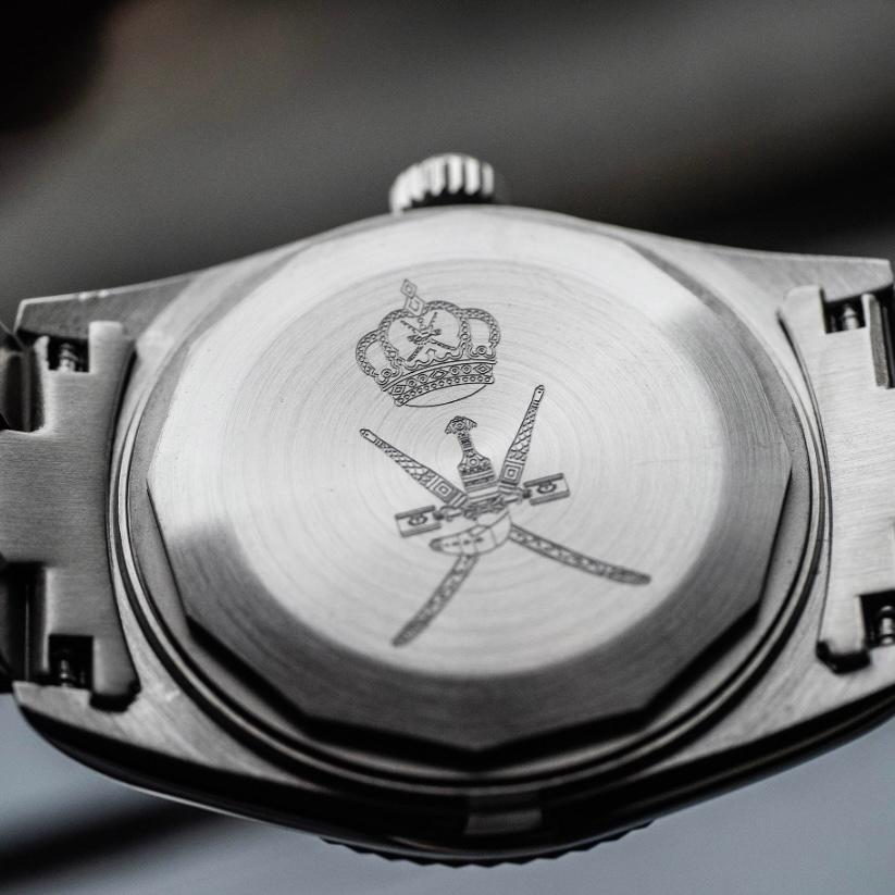 新入荷!!【日本未発売】 【WMT WATCH】Cabochon - Oman(Black) / Metal Bracelet＋Leather Strap Set 【AAA9863158647】(34389円)