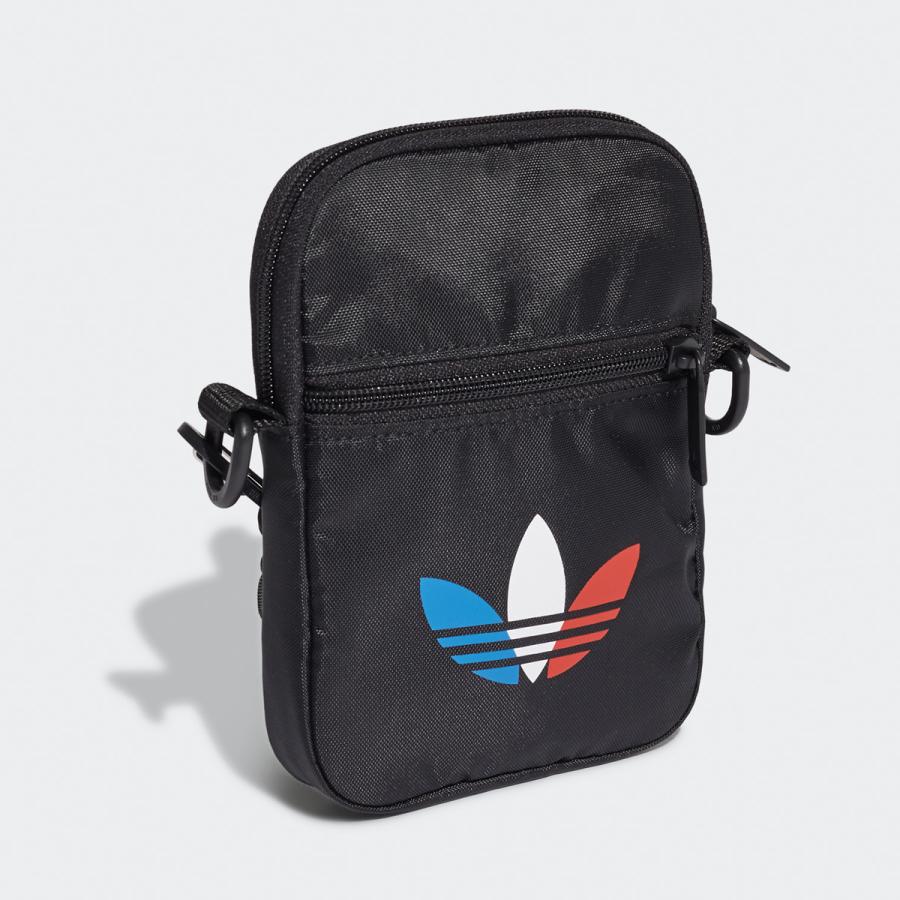 アディダス オリジナルス ショルダーバッグ Adidas Originals 斜め掛け ミニバッグ ビッグロゴ Blk アウトレット 半額 Gn5463 オリジナルスジャージのno Style 通販 Yahoo ショッピング
