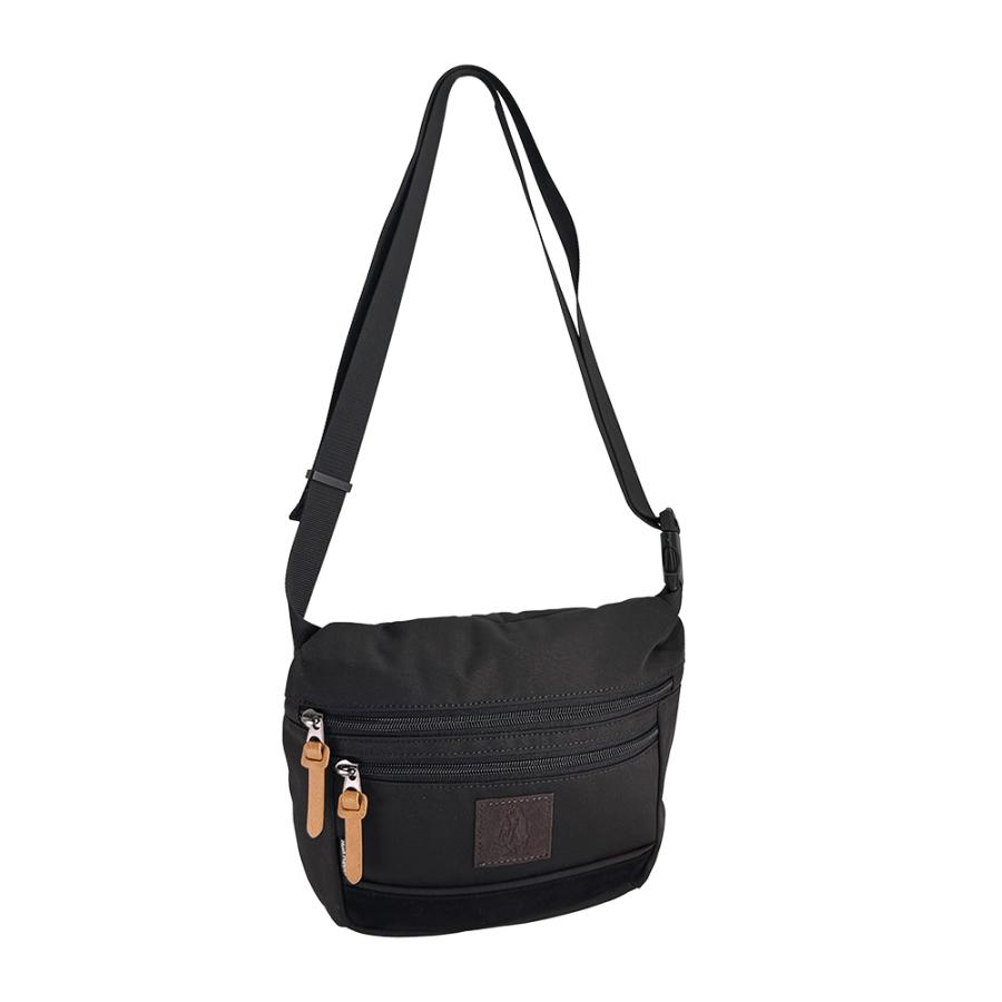 ハッシュパピー（Hush Puppies） 撥水ポリ ボディショルダー 8HP138