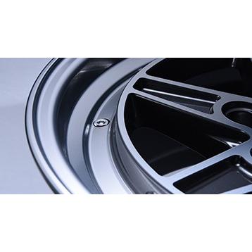 SSR ハイエース DEVIDE MK-6 6．5J-17 6H 139．7 +