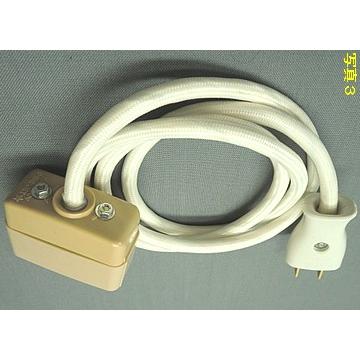 引掛シーリングコンセント変換コード2 PEEX-3-W コード：白