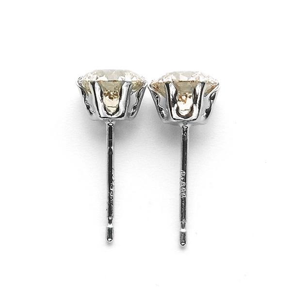 ダイヤモンド ピアス 1ct(Total) VVS2〜SI2 VERY LIGHT BROWN〜LIGHT 