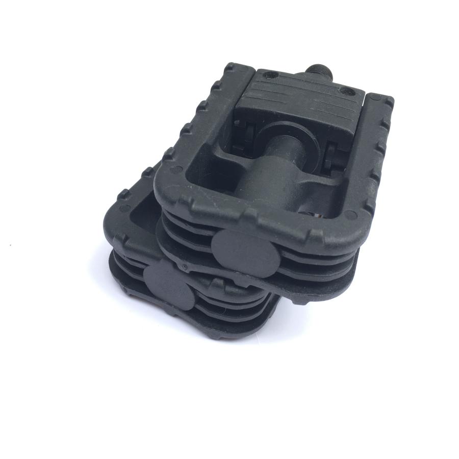 未使用　当時物　VP-956S 自転車用ペダル　LR　フラット／ベルト通し穴アリ 未使用 当時物 VP-956S 自転車用ペダル LR フラット／ベルト通し