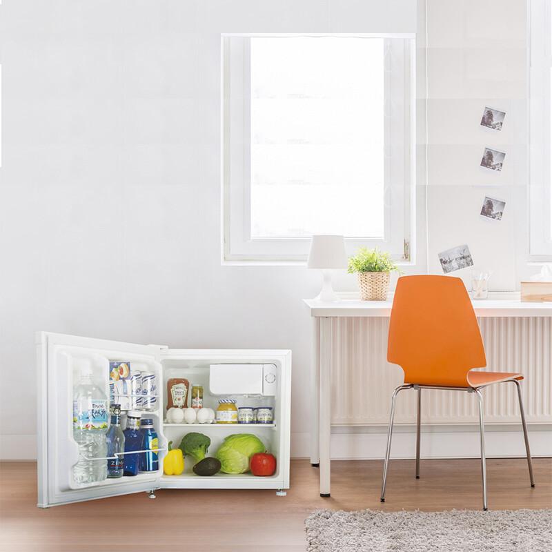 名入れ無料 冷蔵庫 1ドア 小型 一人暮らし ミニ コンパクト おしゃれ 1ドア冷蔵庫 小型冷蔵庫 おしゃれ 新生活 左開き 右開き 氷 収納 レンジ 天板 家電 冷蔵庫 カラー ホワイト Readingtherapycenter Com