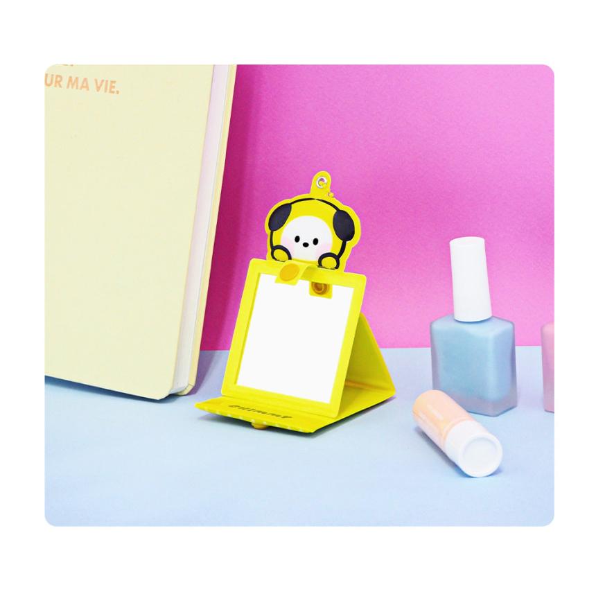 BT21 minini Mirror Keyring【BT21公式グッズ】バッグキーリング キーホルダー 鏡 キーリング PVC素材 キーチャーム キーチェーン スマートキー | BT21 | 11