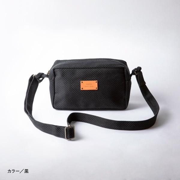 sasicco ミニショルダー｜見た目以上の収納力。使い勝手のよい