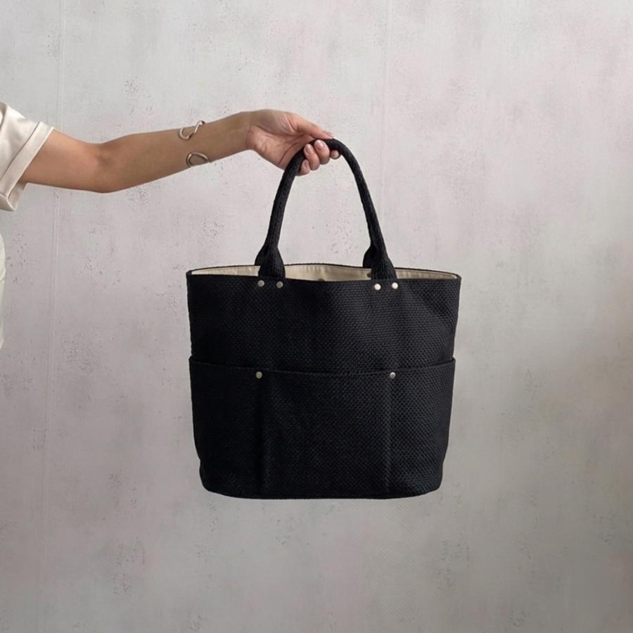 sasicco バケット｜まるでバケツのような収納力と大きな開口部が特徴的