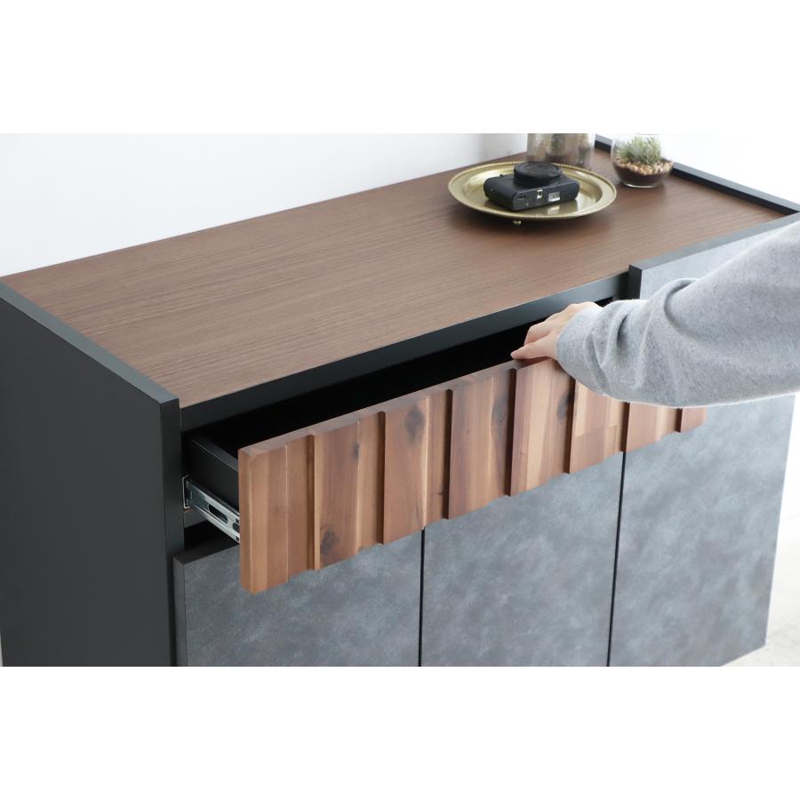 サイドボード  収納家具 リビング収納 引き出し 扉 90ｃｍ　アカシア材　コンクリート柄　おしゃれ　　クリート9０サイドボード　東馬 | 東馬 | 02