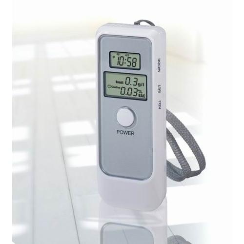 ストップ・ザ・飲酒運転「アルコールチェッカー」ハイグレード数値表示 | 