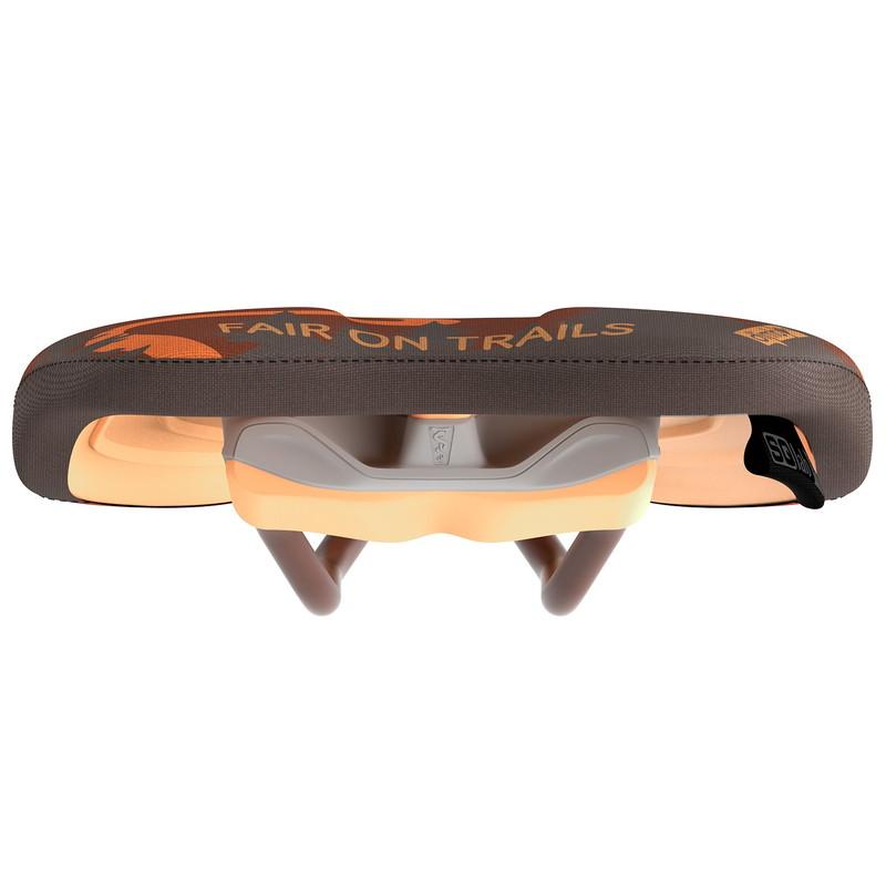 Sqlab エスキューラブ 611 EW active2.1 ltd. S-tube / Fair on Trail  サドル |  | 05