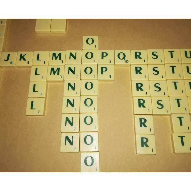 英文字 タイル Scrabble Tiles 100枚セット アルファベット マス クロスワード おもちゃ 教育 ゲーム 英文字は黒色｜ageha-shop｜03