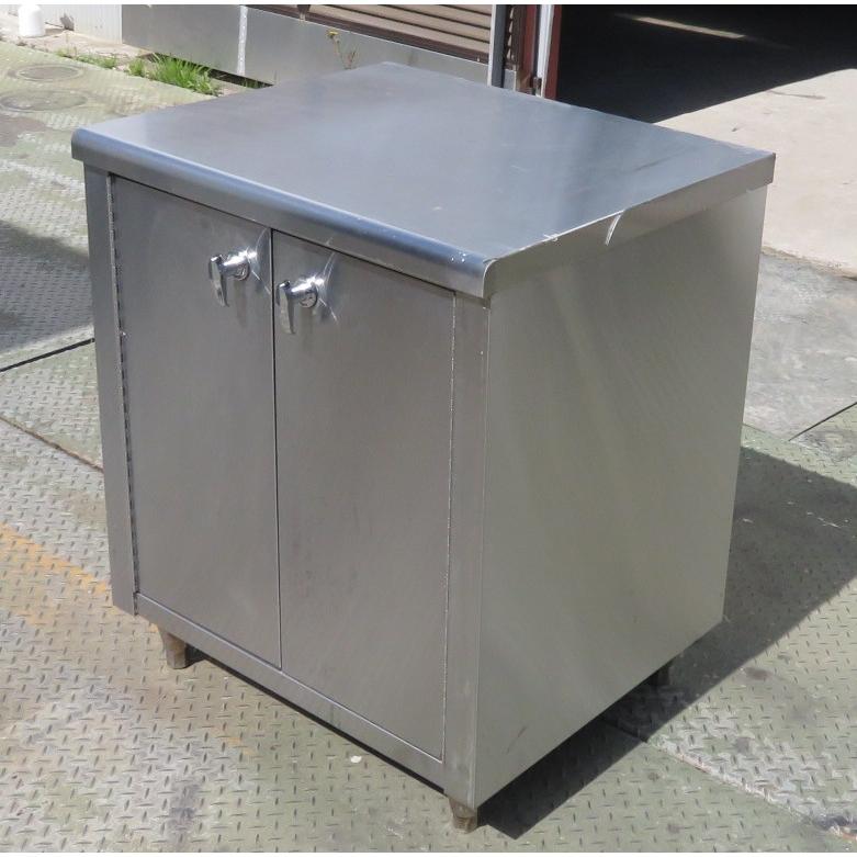 業務用作業台・調理台・台下食器棚・テーブル形・収納庫・扉付き 業務用作業台・調理台・台下食器棚・テーブル形・収納庫・扉付き