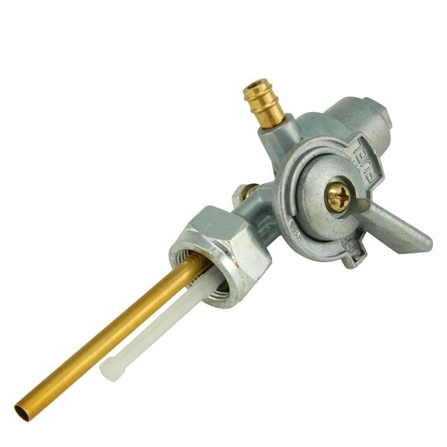 互換品 フューエルコック M14 P1.0 燃料コック ガソリンコック バイク 汎用 旧車 ヤマハ車 DT50 DT80 YB80 ポッケ フォーゲル ミニトレ 交換 部品 修理 パーツ |  | 01